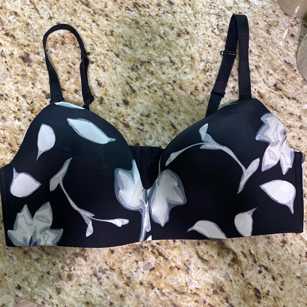 NWOT Auden the Bliss Floral No Wire Convertible Bra 36DD 36E & 40D